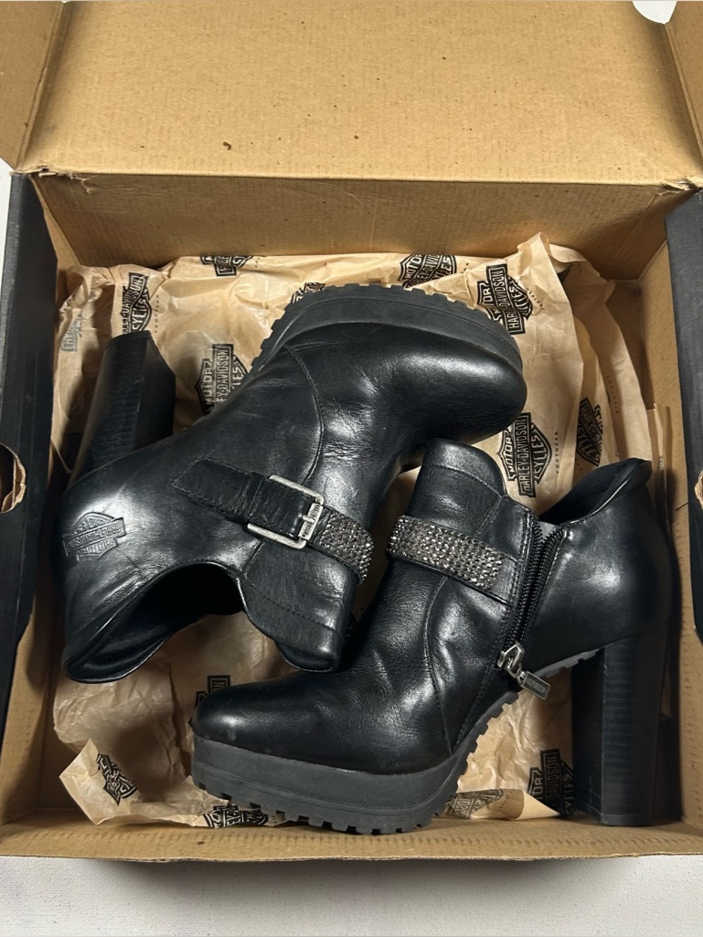 Harley Davidson Women’s 8.5 Shoes Chunky Heel Black Leather Sequined D83852